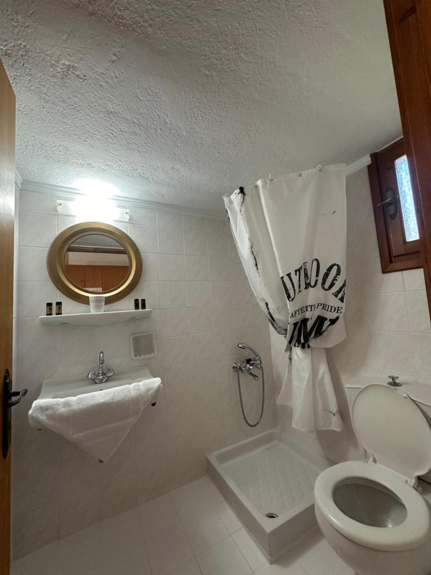 Evita Luxury Apartments Spilia  エクステリア 写真